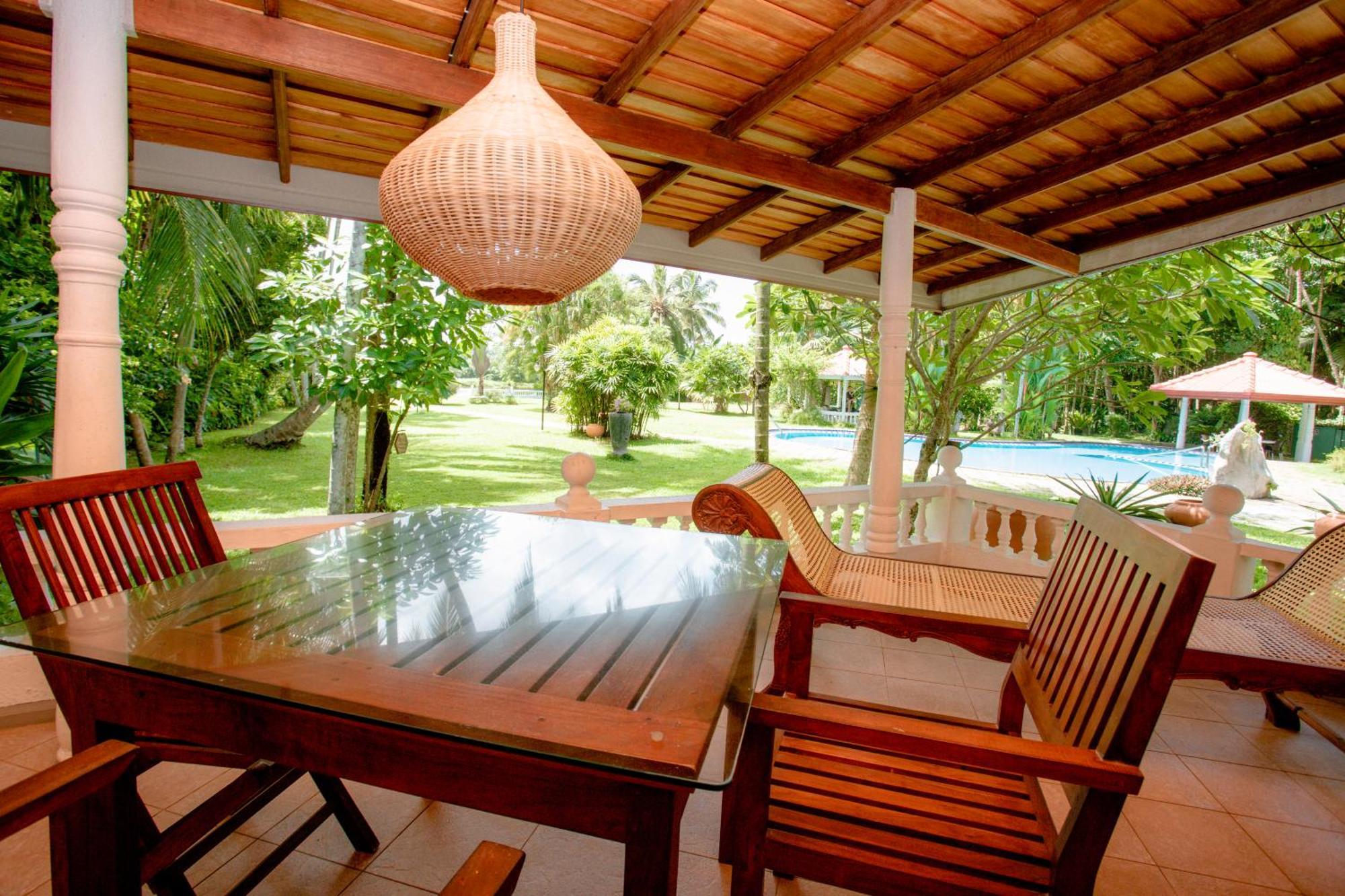 Ayubowan Swiss Lanka Bungalow Resort Bentota Exterior photo